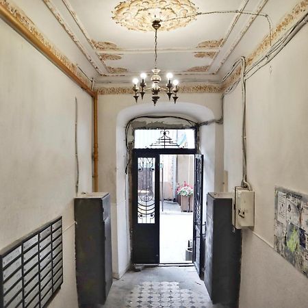 Вул Вірменська 14 Апартаменти Lviv Bagian luar foto